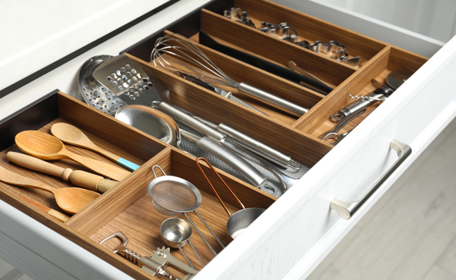 Tschau Fleischbällchen-Roller und Bananen-Schneider