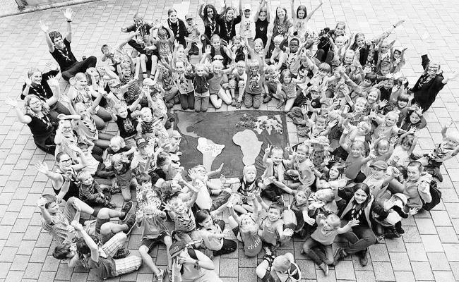 «…muss nur noch kurz die Welt retten!»