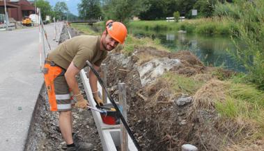 Gut 500 Meter Mauer gegen Hochwasser
