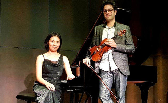 Klassikkonzert beim Kulturforum: Violine und Klavier auf musikalischer Reise durch Europa