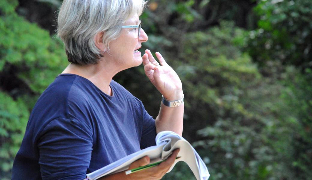 Regisseurin Kristin Ludin macht es dem Publikum spannend.