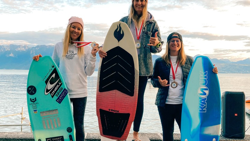 Siegerin Katerina Stary zuoberst auf dem Podest. Siegerin Katerina Stary zuoberst auf dem Podest.