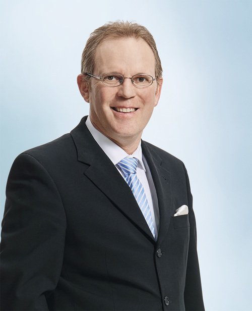 Willi Segmüller, Mitglied der Direktion, willi.segmueller@alpharheintalbank.ch