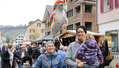 Glühwein, Zack-Zack und Einhorn: So bietet der Herbstmarkt ein fröhliches Miteinander