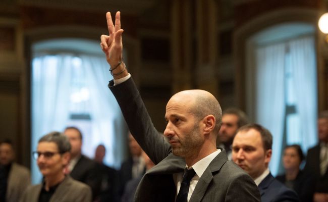 Samuel Hanselmann in Hochschulkommission gewählt, Walter Freund neu Stimmenzähler