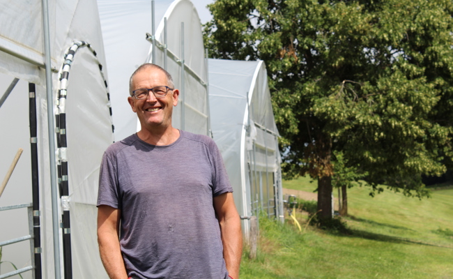 Biobauer Ernst Graf weiss, wie effizientes Wassermanagement funktioniert