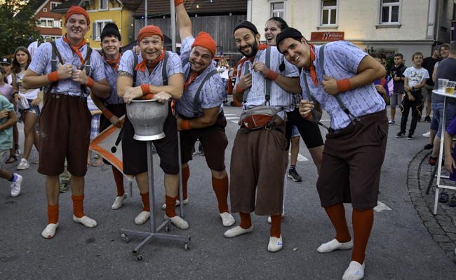 Attraktionen am Laufmeter: Bilder vom Abend am Gassenfest