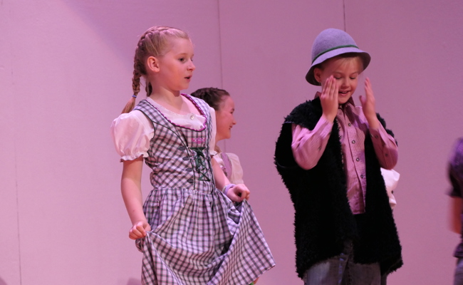 Die JuBlas machten aus Schweizer Klischees grosses Theater