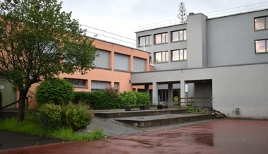 Marode Beläge und wenig Schatten - Stadtrat sieht  Handlungsbedarf