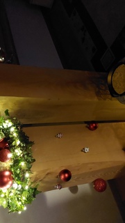 Anita Meier-Kühnis hat mit ihrer Adventsdekoration einen Blickfang in der Stube. Anita Meier-Kühnis hat mit ihrer Adventsdekoration einen Blickfang in der Stube.
