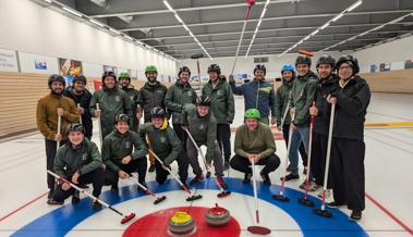 Altwacht-Mitglieder beweisen sich im Curling und Boccia