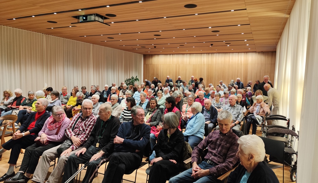 Das Gesundheitsthema zog eine übergrosse Schar an Interessierten an.