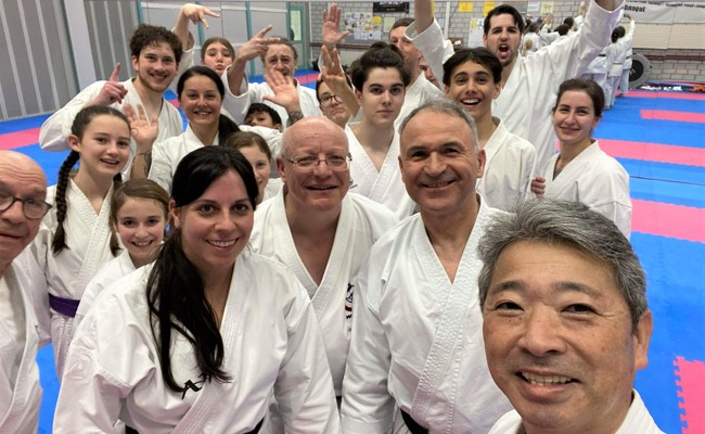 Hoher und geschätzter Besuch im Dojo der Karateschule Altstätten