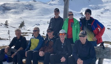 Winterwanderung mit viel Humor und Gipfelwein