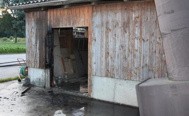 Passant verhinderte Stallbrand