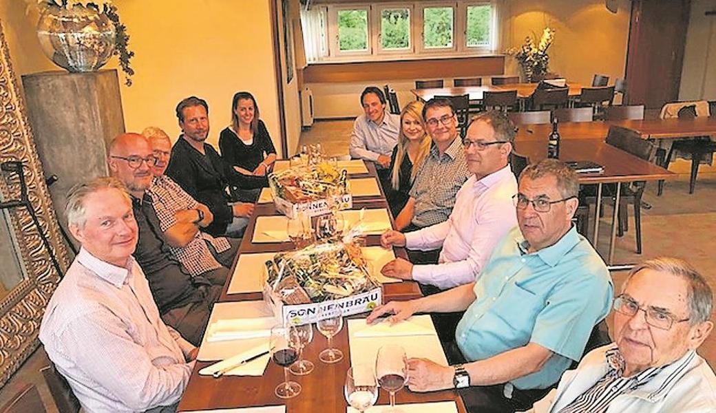 Mitglieder an der Hauptversammlung der FDP Widnau. 