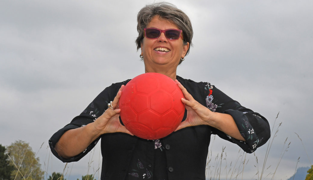 Claudia Doron spielt den Ball den richtigen Menschen zu und schafft Bildungschancen im Kongo