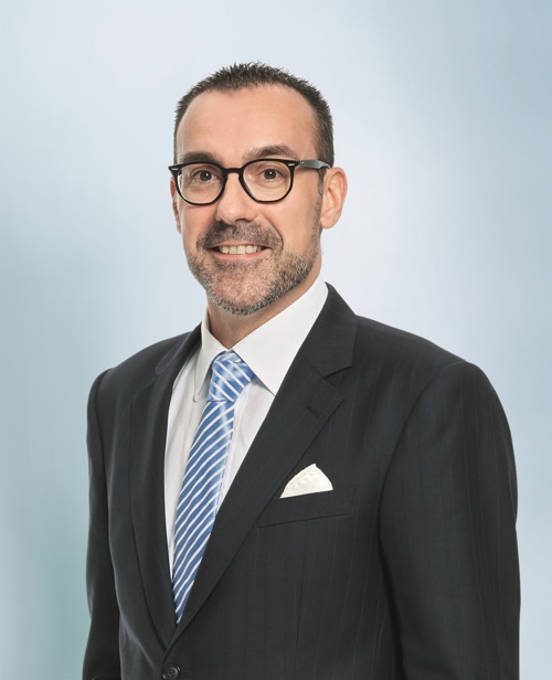 Marc Caggiula, Stv. Leiter Private Banking, marc.caggiula@alpharheintalbank.ch Marc Caggiula, Stv. Leiter Private Banking, marc.caggiula@alpharheintalbank.ch