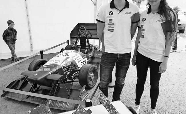 Elektrorennwagen bei Optiprint