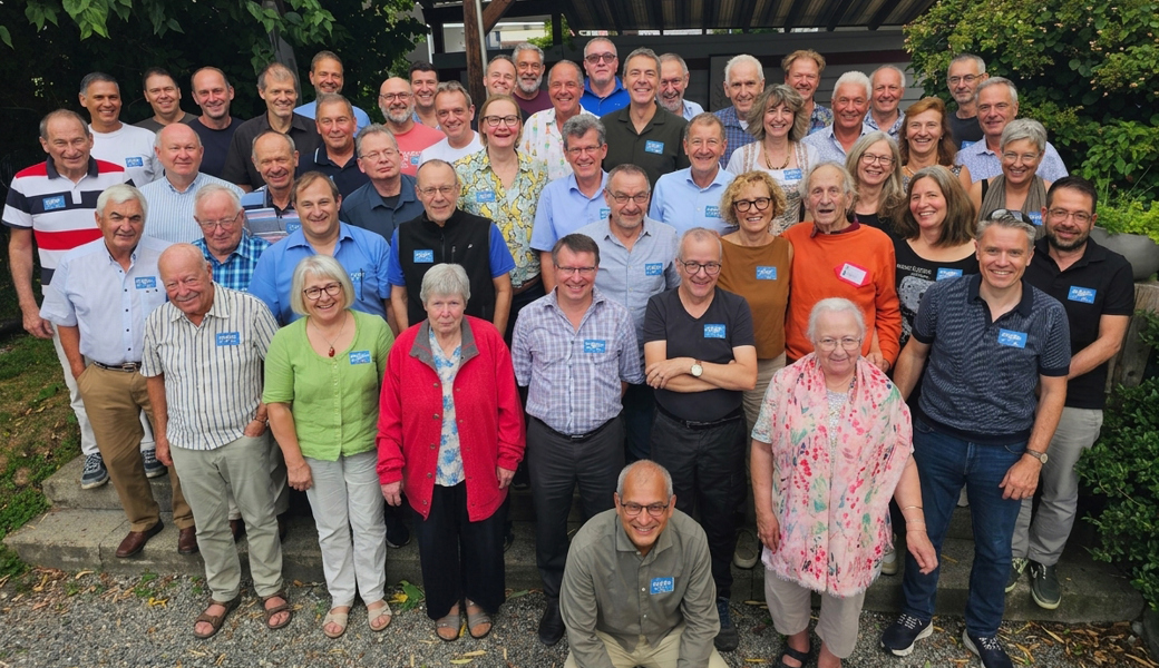 Die "Viscose"-Stiften und ihre Lehrmeister am sechsten Treffen in Altstätten.