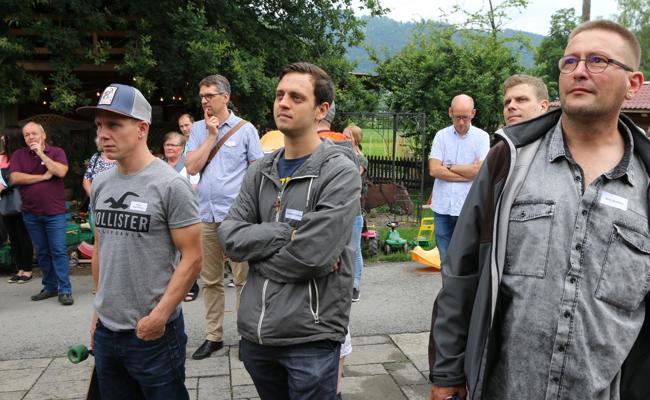 Beim Brunch die Dorfgemeinschaft kennenlernen