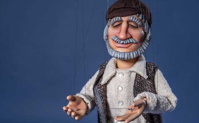 Puppentheater Dornerei kommt auf die Bühne Marbach: Musik, Marionetten & Superwurm