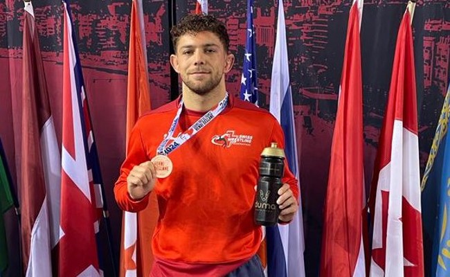 Marc Dietsche gewinnt die Bronzemedaille an einem EM-Vorbereitungsturnier in Nizza