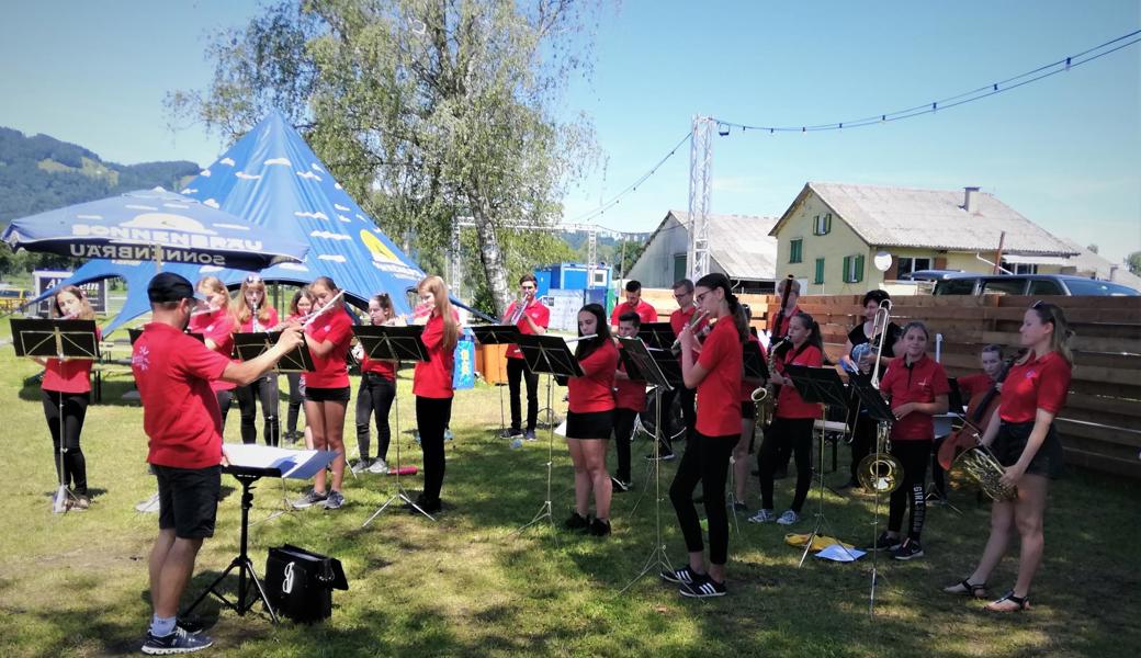 Zur Eröffnung des RhyLa spielte die Jugendmusik Au-Berneck-Heerbrugg.