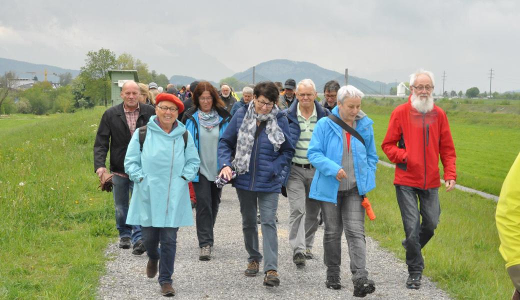 In Grenzgebiet auf den Spuren Paul grüningers unterwegs.