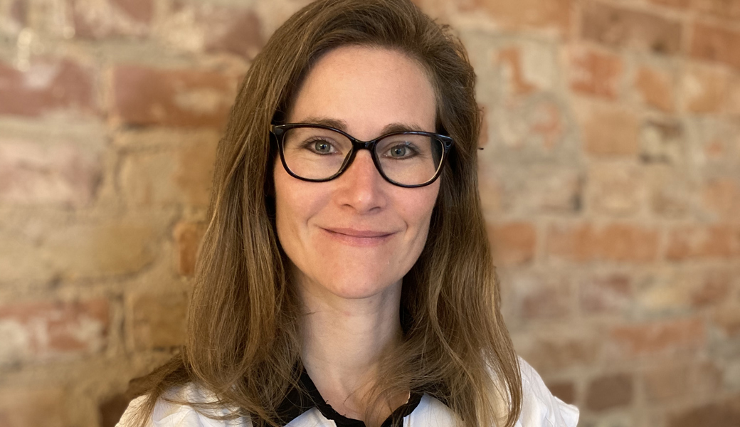 Sonja Schmid ist fasziniert von der Nanowissenschaft. Sie forscht an Molekülen, die ungefähr 100`000 Mal kleiner sind als ein Millimeter.