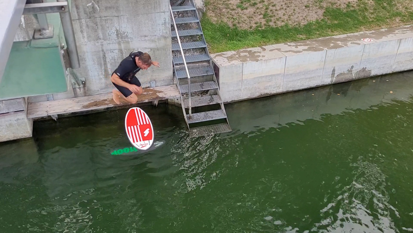 Neuer Surftrend am Baggersee Neuer Surftrend am Baggersee