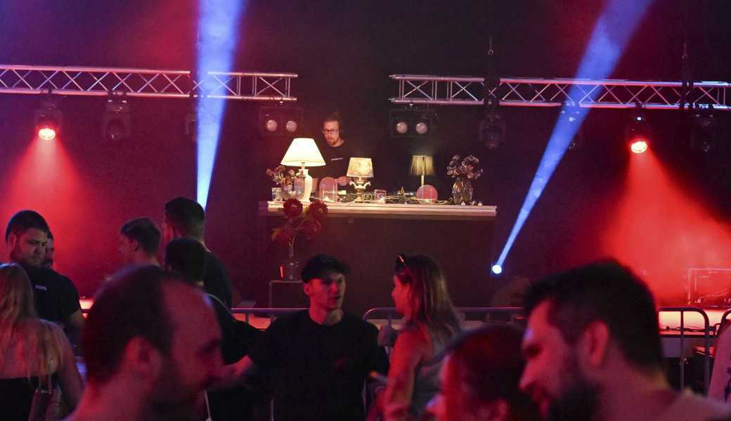Die Party am Finaltag des Pokalturniers dauerte an, als der Sonntag längst begonnen hatte. 