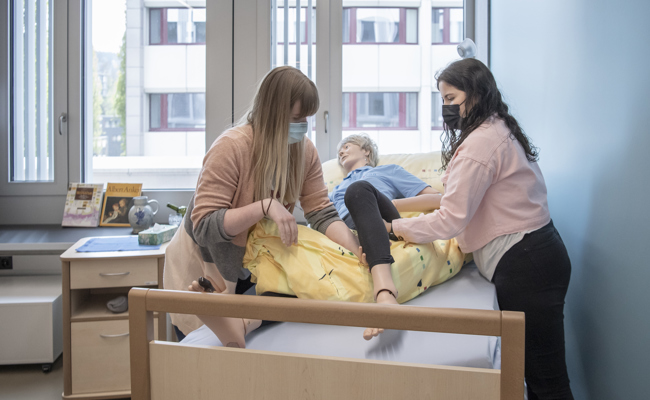 Kanton nimmt sich der Pflegekrise an: Zwei Vorlagen sollen dem Versorgungsengpass entgegenwirken