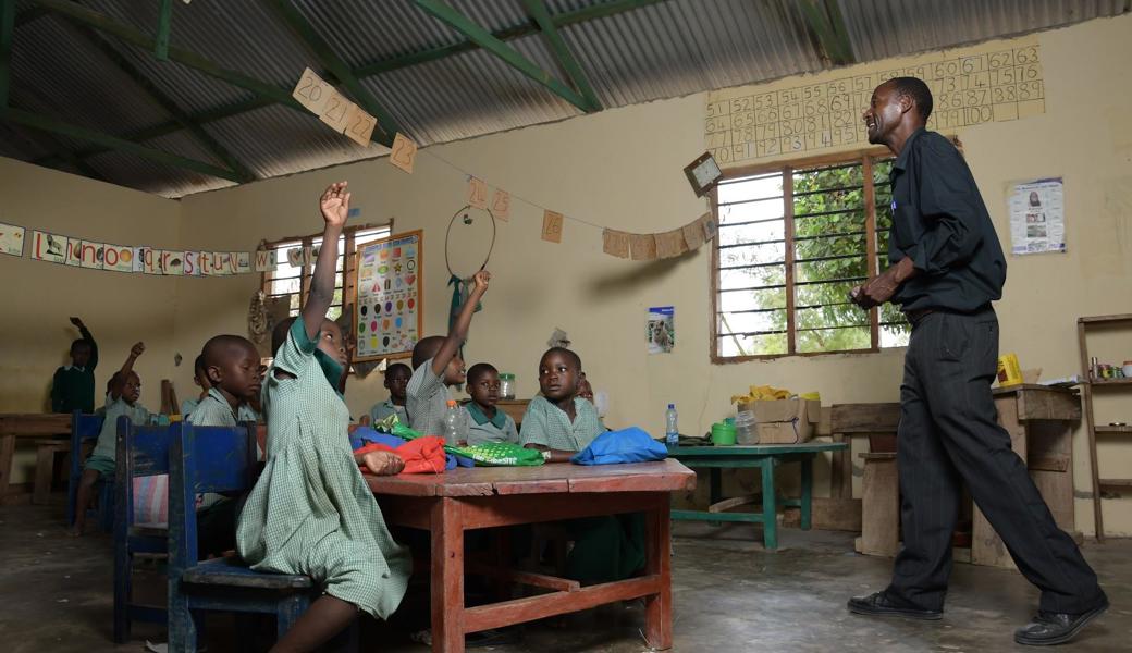 Künftig arbeiten die Vereine Rhein-Valley Hospital und Schilling für Shilling als Partner zusammen. Sie wollen die Gesundheitsversorgung und die Bildung von etwa 1000 Schulkindern verbessern.
