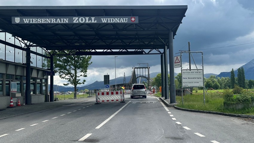 Nach Sperre: Die Wiesenrainbrücke ist wieder zweispurig befahrbar
