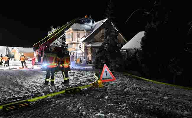 Bewohner löschten Feuer in historischem Haus, bevor die Feuerwehr kam