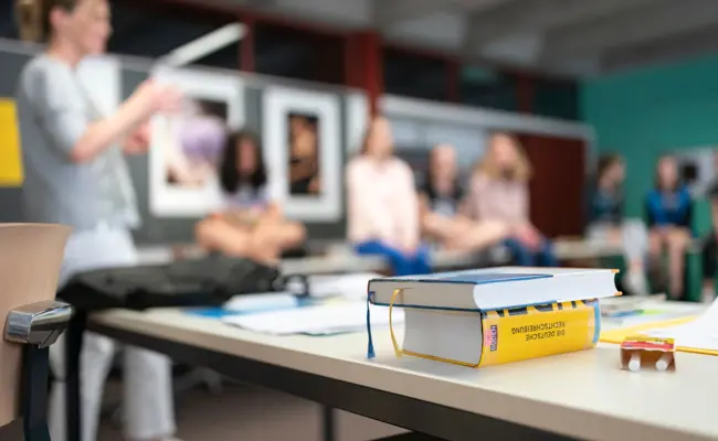 Weniger Deutsch an der Kanti, dafür wird das Fach «Kritisches Denken» eingeführt
