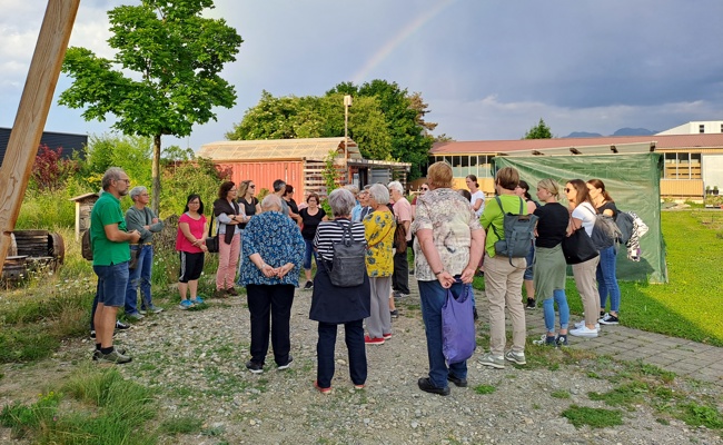 Gemütlicher Stimmung beim Sommeranlass des Bäuerinnenvereins
