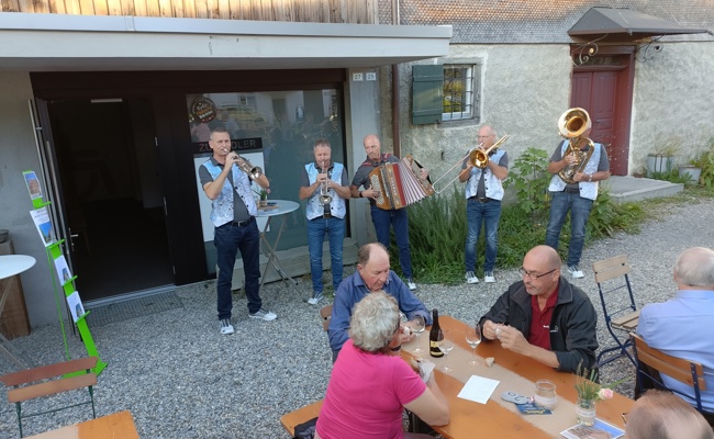 200 Jahre Gasthaus Adler: Ein Jubiläum voller Musik und Geselligkeit
