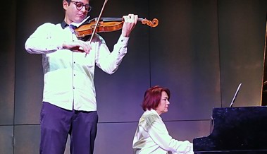 Sahbai und  Danielewicz spielten, bis die Saiten glühten