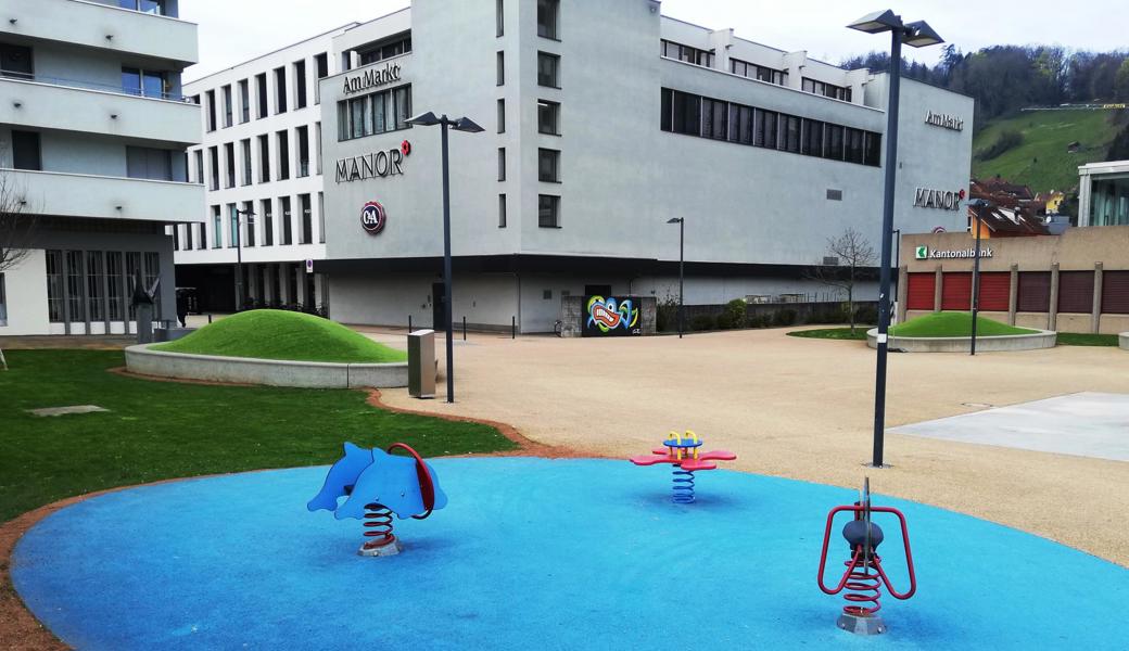 Im Schmidheiny-Park in Heerbrugg verweilt kaum noch jemand. 