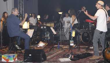 Rheintaler Talente spielen im «Metropol» an der Living Room Session