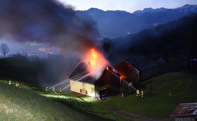 Einfamilienhaus abgebrannt