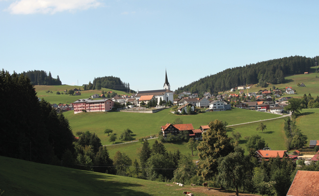 Stimmvolk nimmt Liegenschaftenkauf und Budget an