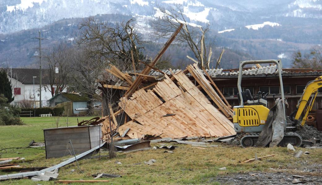 Am Haus von Ralph Haltiner und in der nahen Umgebung wurde ebenfalls viel zerstört.