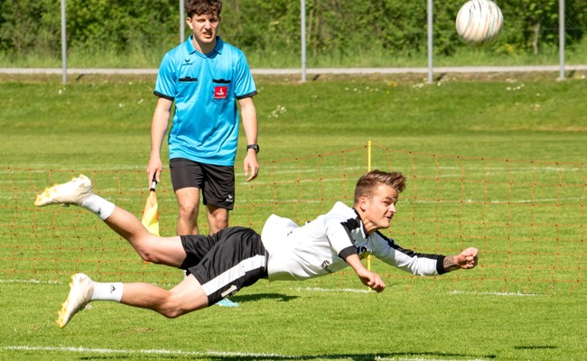 Alle regionalen Faustballteams stehen am Weekend im Einsatz