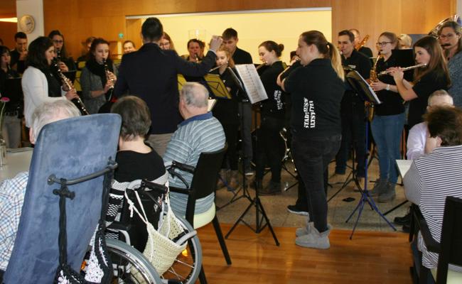 Das Jahr mit Musik verabschiedet