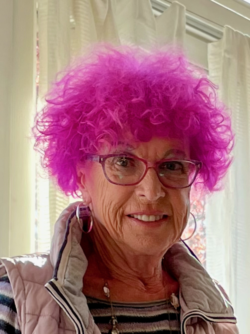 Künstlerin Johanna Schneider. Künstlerin Johanna Schneider.