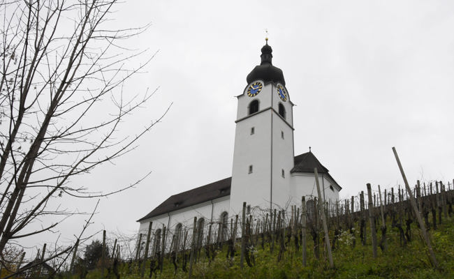 Gotteshäuser und übrige Gebäude dienen der Gemeinschaft