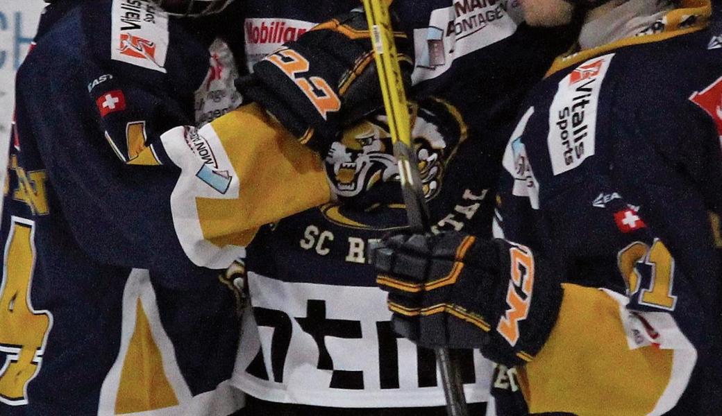 Können die Spieler des SC Rheintal gegen Kloten einen Torerfolg bejubeln? Oder gar einen weiteren Sieg? 